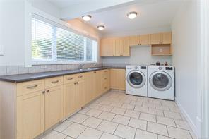 875 Richmond Ave — listing photo 49 of 71