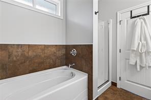2557 Hebrides Cres — listing photo 15 of 29