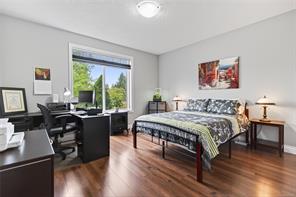 2557 Hebrides Cres — listing photo 16 of 29