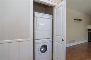 18-3110 Cook St — listing photo 25 of 32