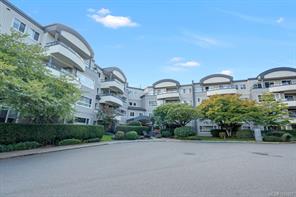 103-1685 Estevan Rd — listing photo 15 of 40