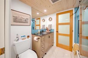 103-1685 Estevan Rd — listing photo 24 of 40