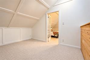1215 Queens Ave — listing photo 17 of 50