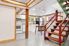 1215 Queens Ave — listing photo 19 of 50