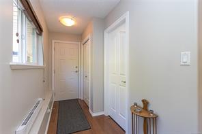 8593 Kingcome Cres — listing photo 25 of 50