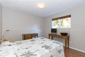 8593 Kingcome Cres — listing photo 28 of 50