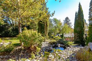 8593 Kingcome Cres — listing photo 38 of 50