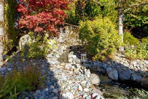 8593 Kingcome Cres — listing photo 41 of 50
