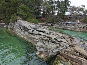 8 Ruxton Island — listing photo 21 of 59
