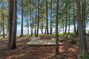 377 Evergreen Lane — listing photo 13 of 54