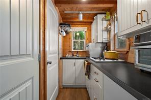377 Evergreen Lane — listing photo 24 of 54