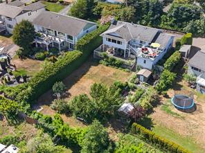 3798 Laurel Dr — listing photo 22 of 61