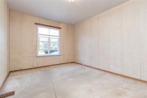 2531 Fernwood Rd — listing photo 16 of 37