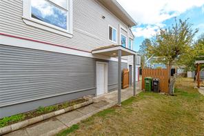 2531 Fernwood Rd — listing photo 31 of 37