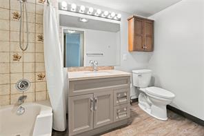 303-2560 Departure Bay Rd — listing photo 13 of 31