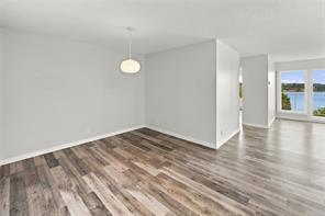303-2560 Departure Bay Rd — listing photo 15 of 31