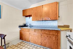 2726 Prior St — listing photo 24 of 32