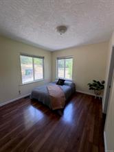 4589 Scarborough Rd — listing photo 19 of 34