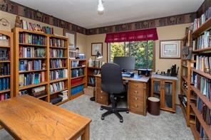 504 Langvista Dr — listing photo 31 of 78