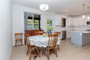6286 Highwood Dr — listing photo 15 of 55