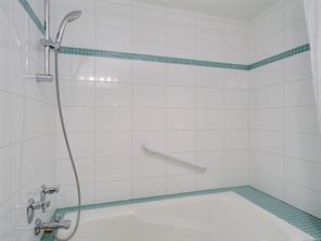 325-3969 Shelbourne St — listing photo 17 of 26