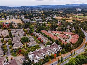 308-537 Heatherdale Lane — listing photo 30 of 36
