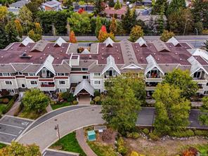 308-537 Heatherdale Lane — listing photo 31 of 36