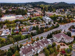 308-537 Heatherdale Lane — listing photo 32 of 36