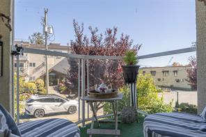 201-9876 Esplanade St — listing photo 15 of 30