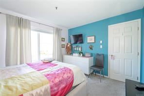 201-9876 Esplanade St — listing photo 21 of 30