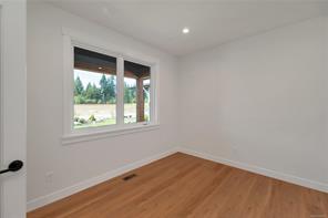 756 Beaver Creek Blvd — listing photo 28 of 29