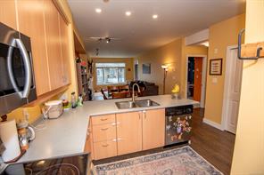 302D-1115 Craigflower Rd — listing photo 20 of 41