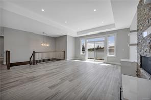 267 Golden Oaks Cres — listing photo 22 of 95