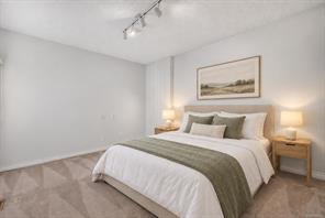 23-4360 Emily Carr Dr — listing photo 28 of 40