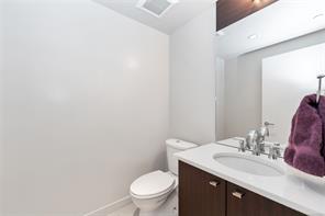 302-608 Broughton St — listing photo 20 of 64