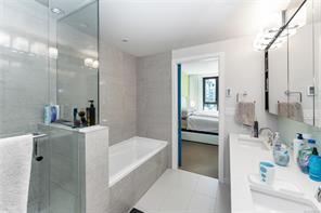 302-608 Broughton St — listing photo 31 of 64