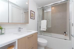807-899 Esquimalt Rd — listing photo 20 of 37