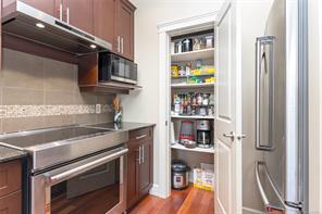 1-551 Bezanton Way — listing photo 14 of 41