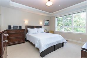 1-551 Bezanton Way — listing photo 15 of 41