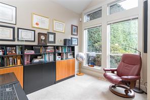1-551 Bezanton Way — listing photo 19 of 41