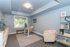 1-551 Bezanton Way — listing photo 25 of 41