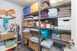 1-551 Bezanton Way — listing photo 31 of 41