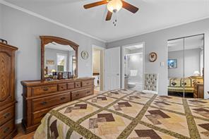 521 Birch Ave — listing photo 17 of 31