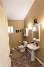 27-610 McKenzie Ave — listing photo 15 of 31