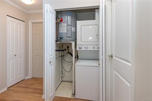 403-1342 Hillside Ave — listing photo 26 of 30
