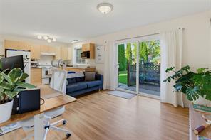 2244 Malaview Ave — listing photo 33 of 44