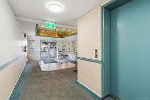 105-24 Prideaux St — listing photo 34 of 43