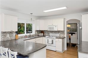 $899,900 - 6141 Glacier Way<br>Nanaimo, British Columbia, V9T 6C8