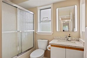 1557 Flicker Pl — listing photo 40 of 55