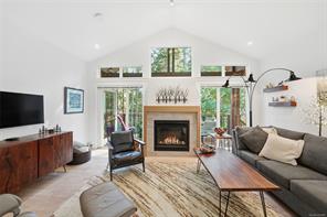 $819,000 - 100 Apex Ridge Pl<br>Nanaimo, British Columbia, V9T 0G8
